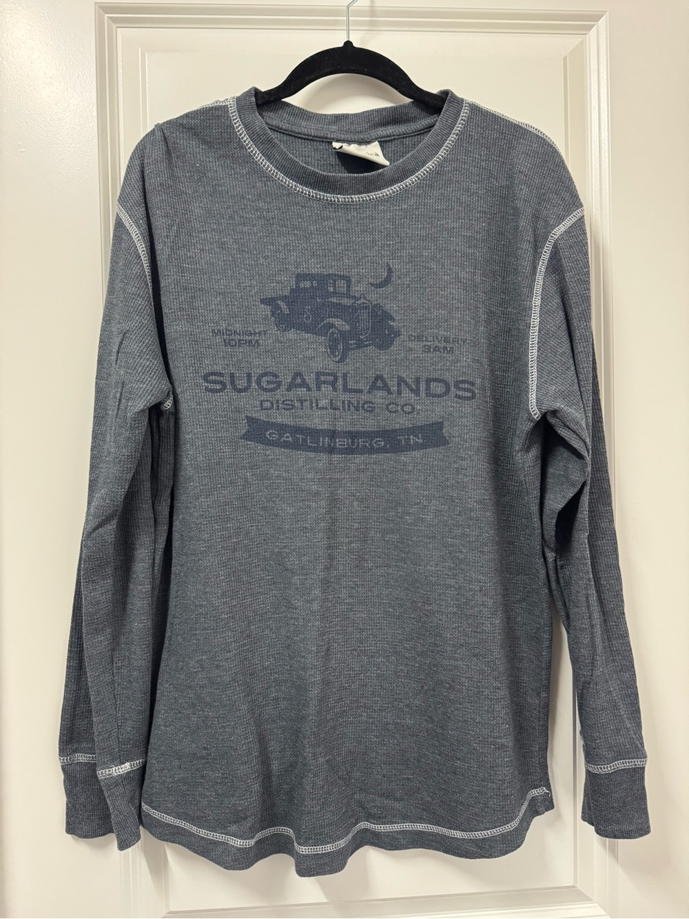 Women’s Sugarland Distilling Co. Thermal Long Sleeve Top - Size Large